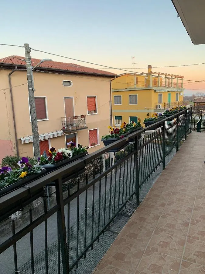 Franciacorta Flat & Bollicine Apartment Passirano